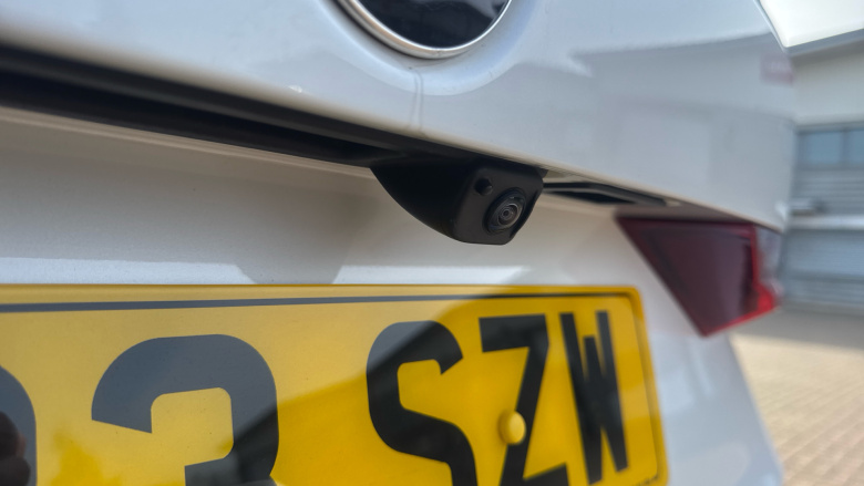 BMW X1 xDrive 23i MHT xLine 5dr Step Auto Petrol Estate